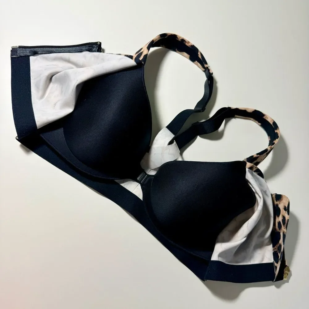 VICTORIAS SECRET NWOT VSX Knockout Front Close Sports Bra Leopard Print 34C